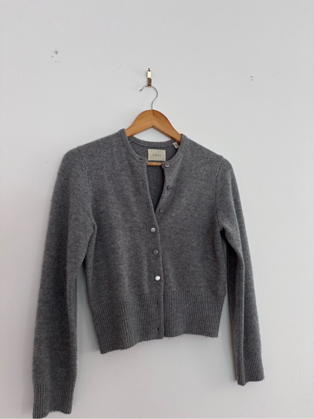 Doen Grey Button-Front Wool Cardigan
